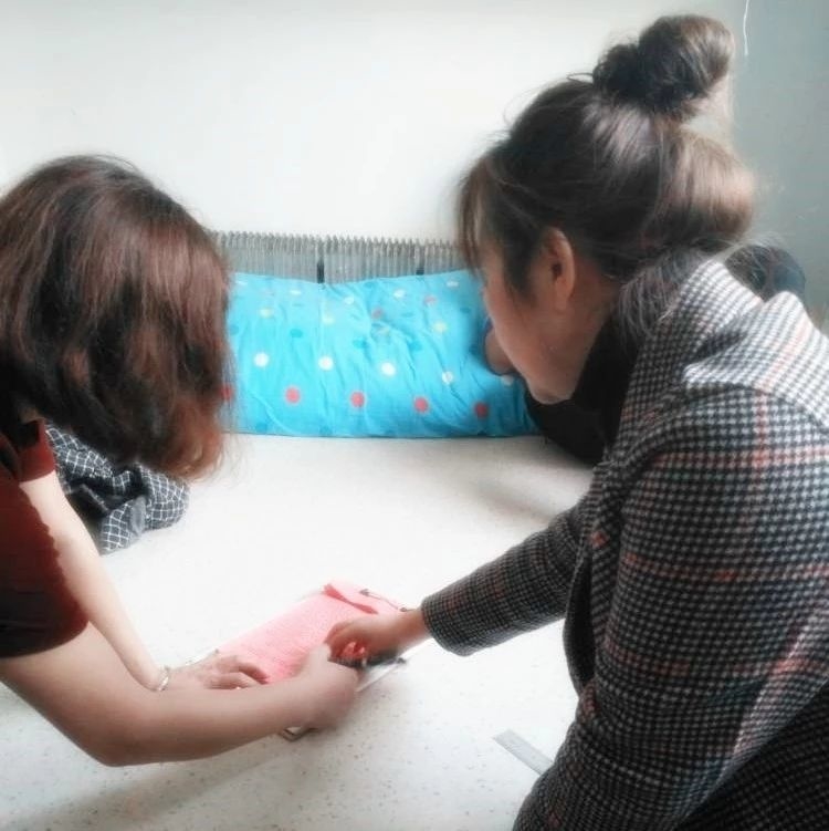 【扫黑除恶 全民参与】育才社区扫黑除恶专项斗争入户宣传