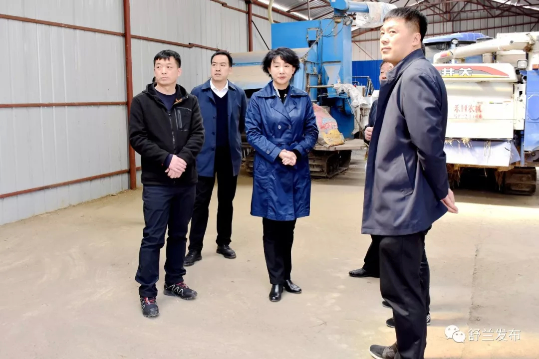 【要闻】舒兰市市长金华调研扫黑除恶专项斗争和脱贫攻坚工作