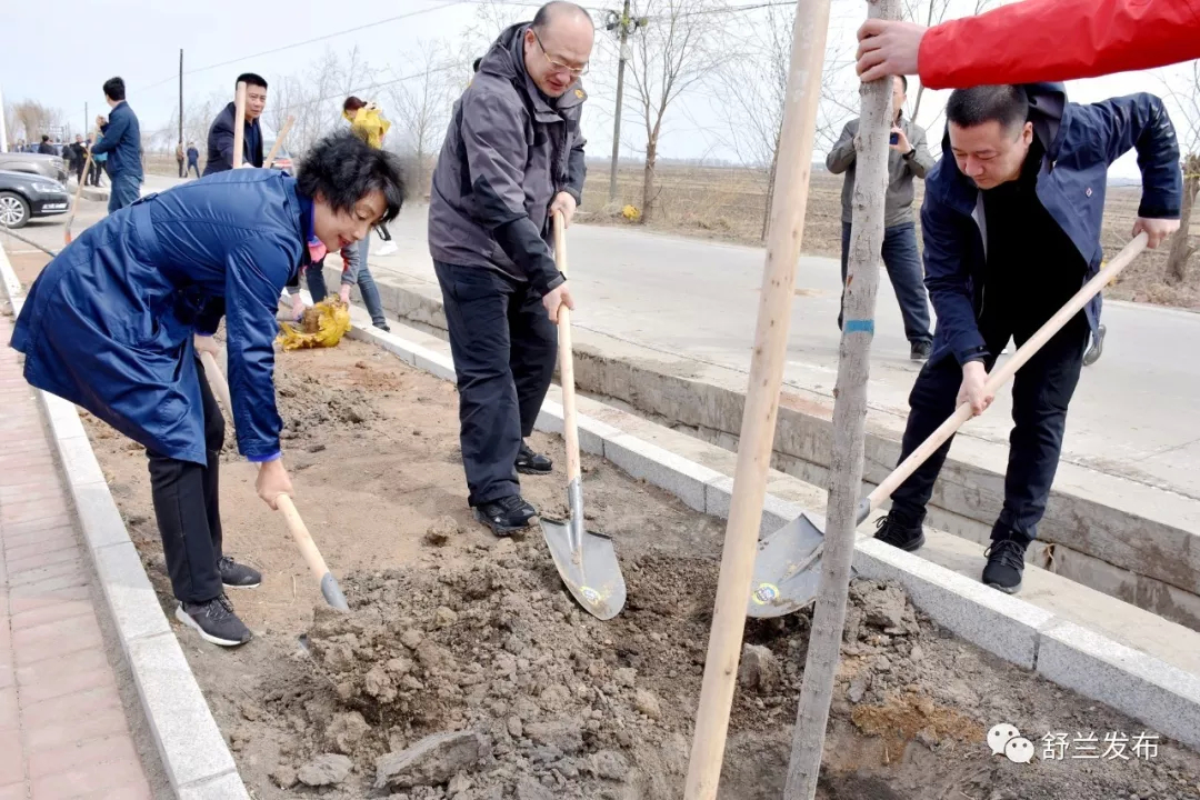 【要闻】吉林市副市长陈东到舒兰市参加义务植树活动