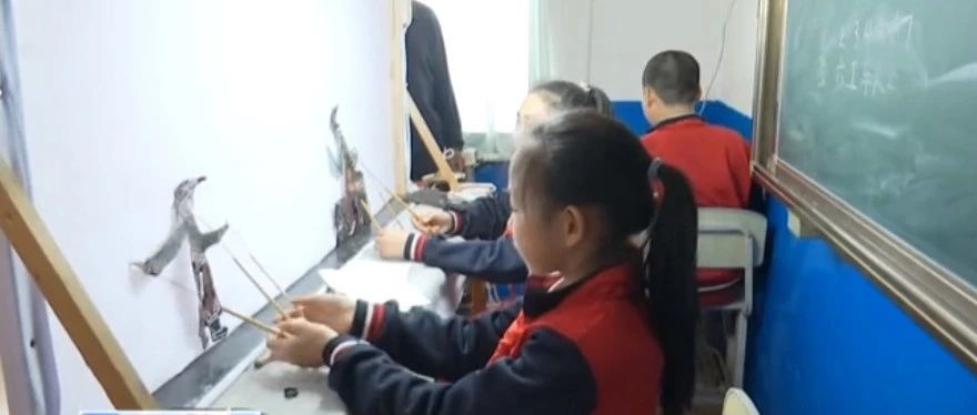 舒兰:  小城镇中心校开设皮影戏课程传承皮影艺术