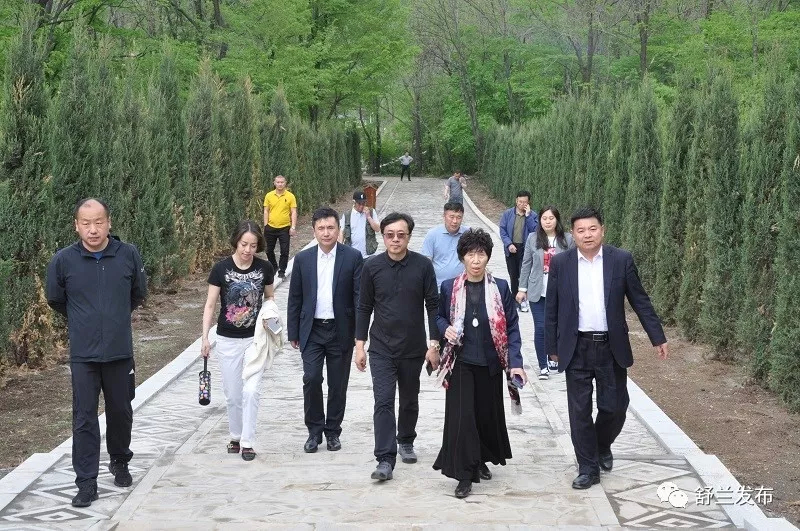 【文化】吉林省政府招商顾问、国内知名金史学专家到舒兰市考察完颜希尹家族墓地