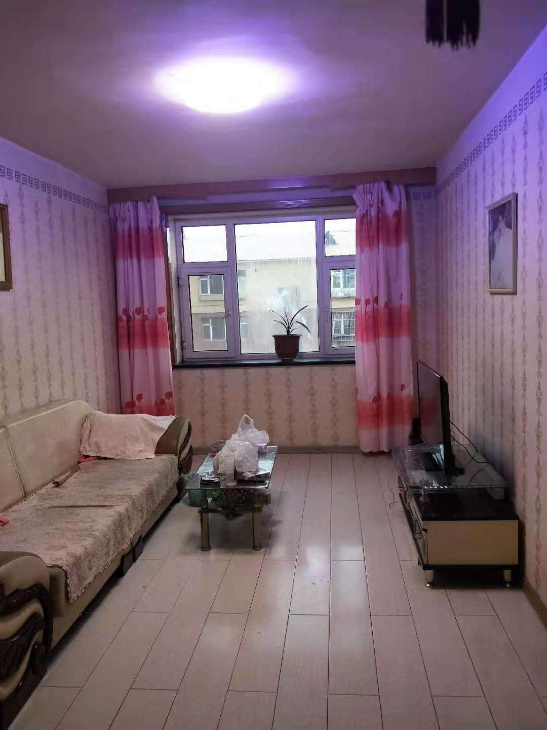 房屋出售：幸福小区 六楼
