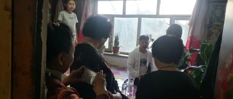 城西社区关工委开展迎“六一”走访慰问活动