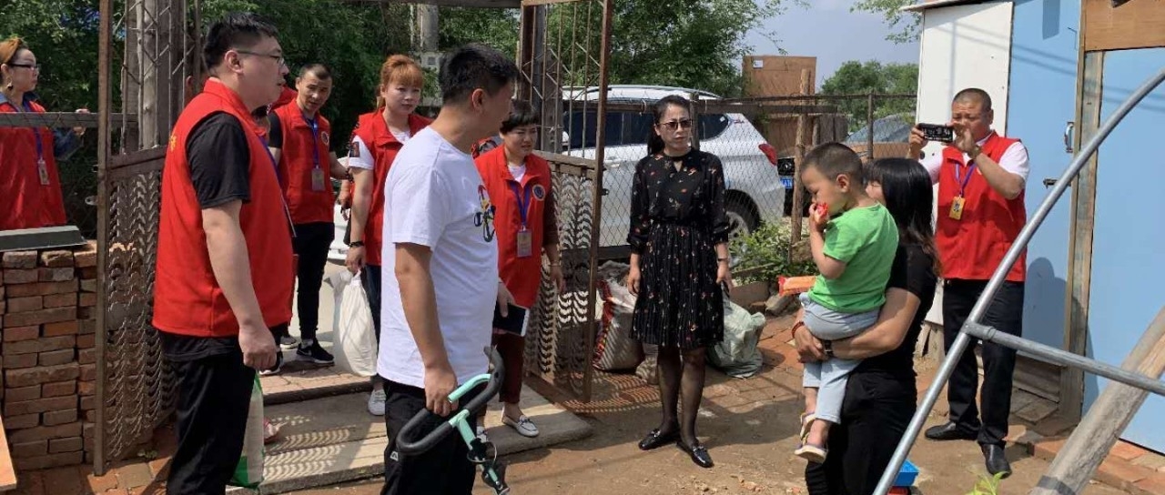 “志愿关爱在行动 端午亲情送老兵”  志愿活动