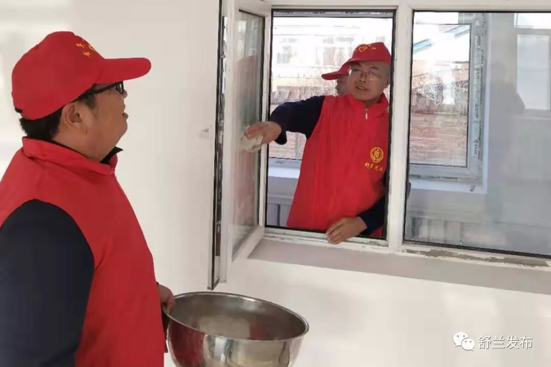 【新时代文明实践】舒兰市民政局组织党员干部志愿者到溪河镇沿江村开展志愿服务活动