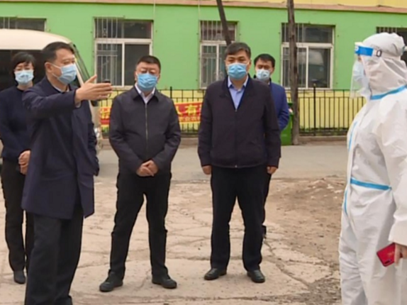 【头条】 王庭凯在舒兰市督导检查疫情防控工作时强调 实施更精准更严格举措 坚决防止疫情扩散蔓延