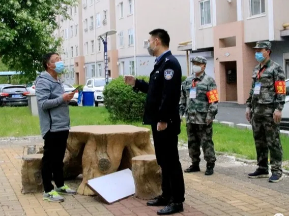 【舒兰加油 同心抗疫】舒兰市组建巡逻队 加大社区和社会面管控力度