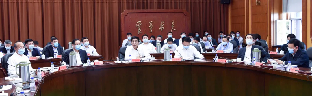 巴音朝鲁：落实落细防控措施 扎牢扎密防控网络 坚决夺取疫情防控阻击战的全面胜利