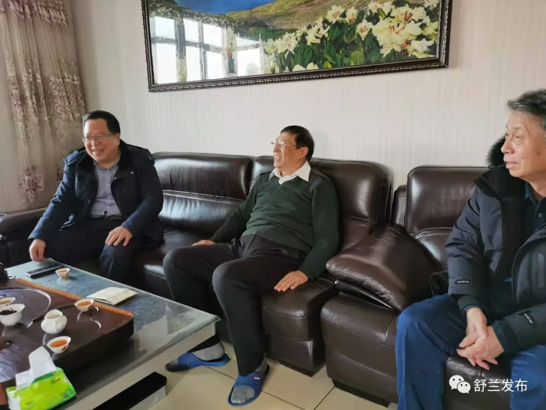 舒兰市政协主席张维吉开展春节前走访慰问活动