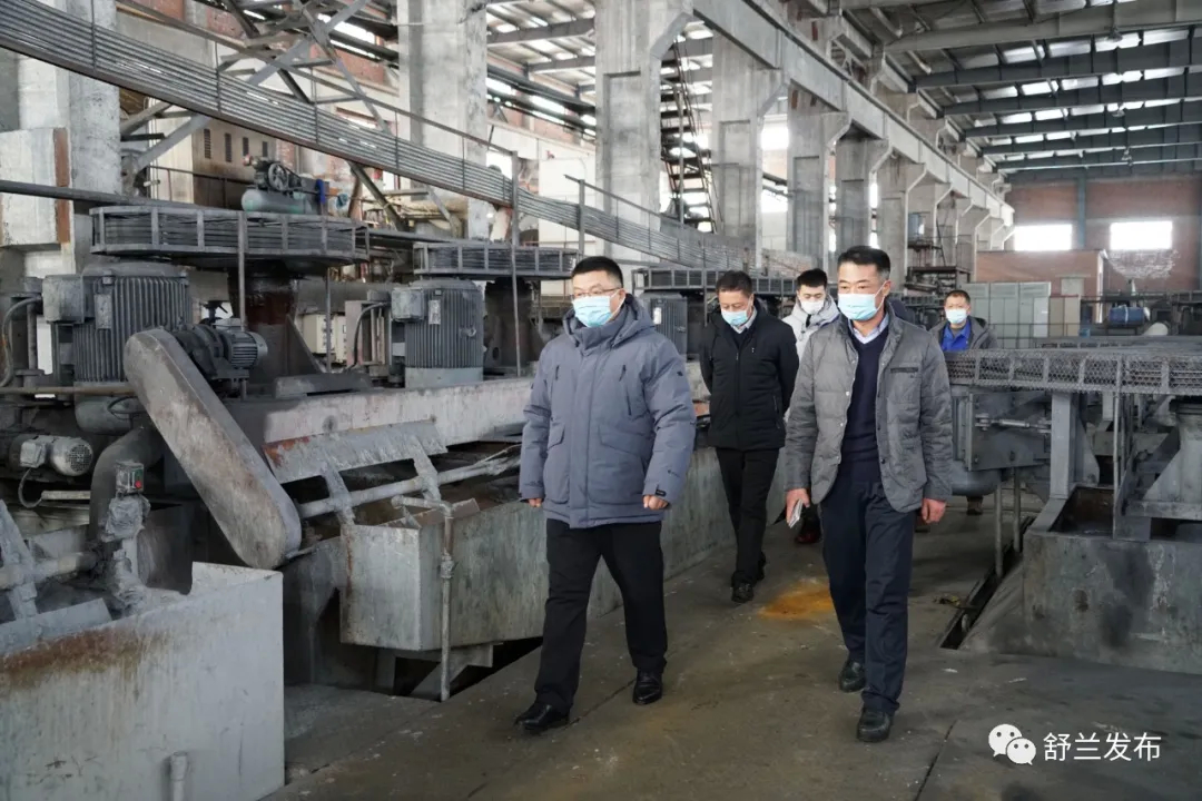舒兰市领导检查重点规模工业企业疫情防控和安全生产工作