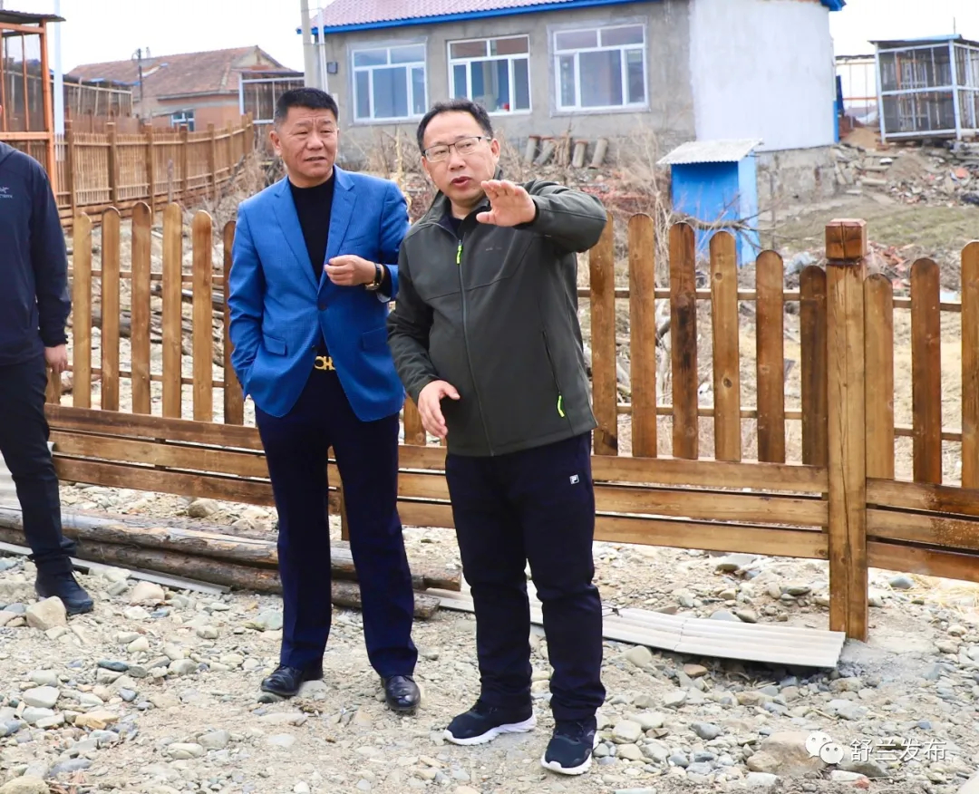 舒兰市领导督导检查“七边”环境卫生治理工作