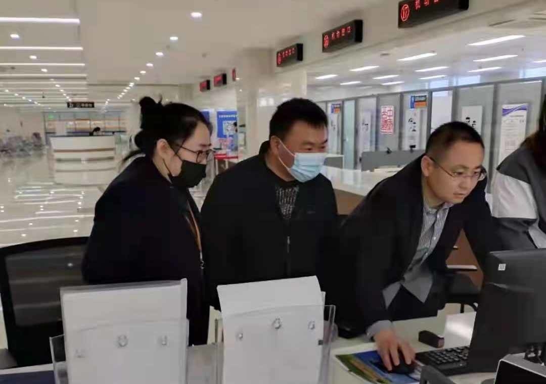 市住建局推进低风险项目审批