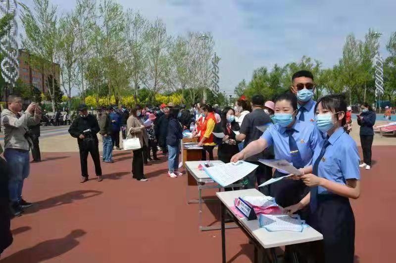 舒兰市开展&ldquo;美好生活&middot;民法典相伴&rdquo;主题宣传活动