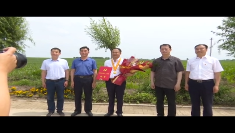 吉林市市委常委，舒兰市市委书记张静辉看望“全国优秀党务工作者”李林森