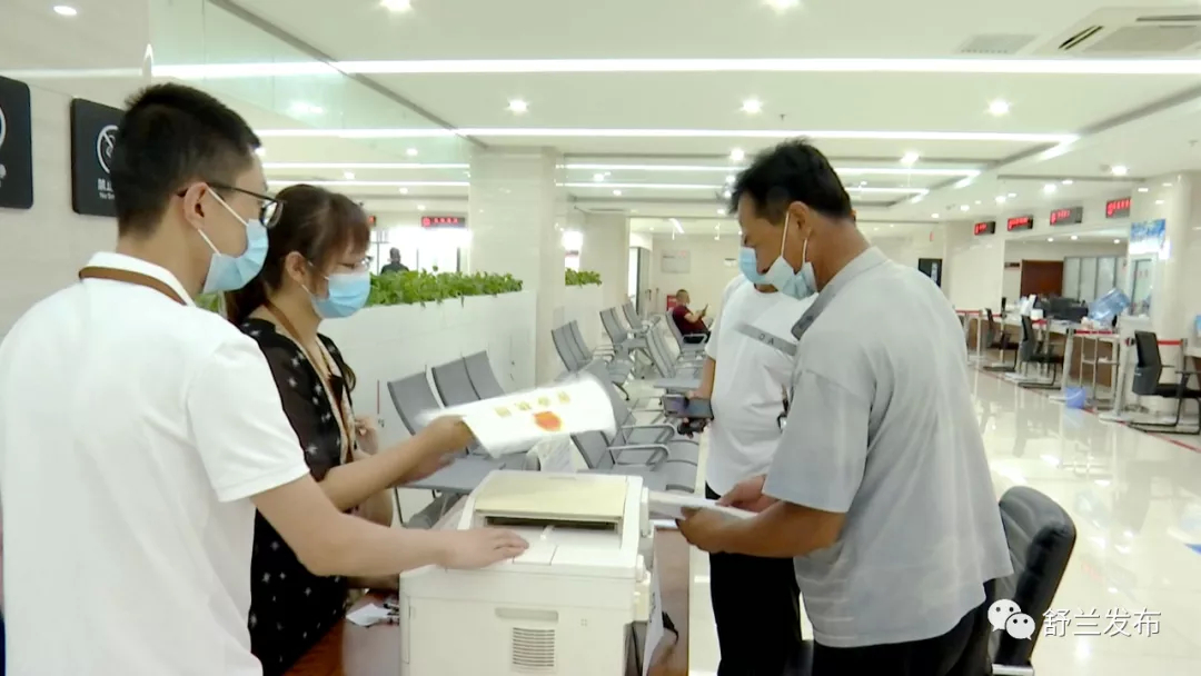【我为群众办实事】舒兰市政务服务局积极推动群众和企业办事&ldquo;只进一扇门&rdquo;