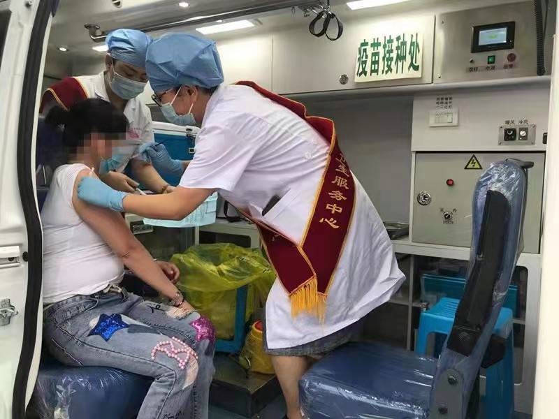 【我为群众办实事】舒兰市卫生健康局组建新冠病毒疫苗流动接种队伍 筑牢全市人民健康免疫屏障