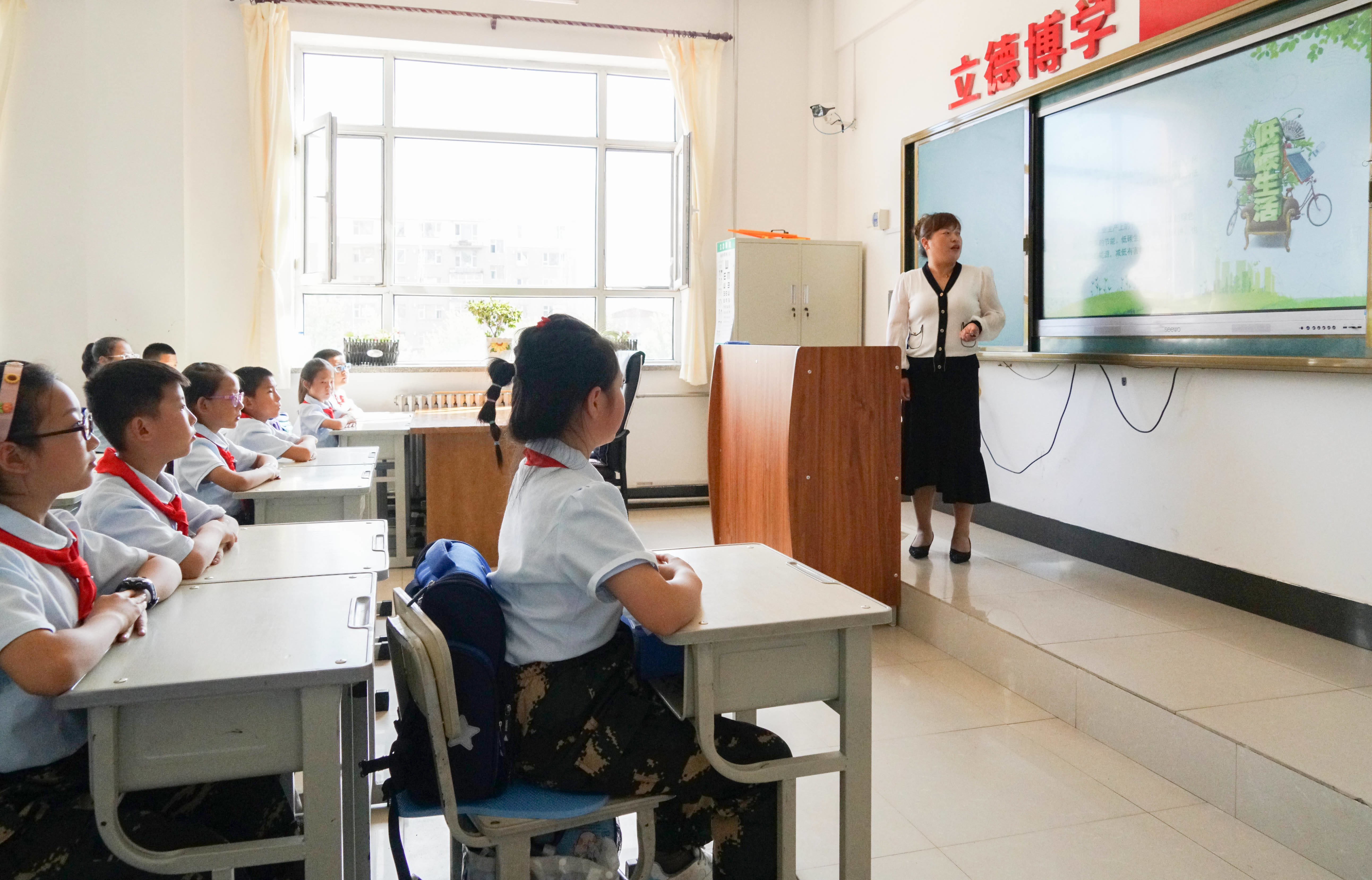 舒兰市开展2021年公共机构节能宣传周活动