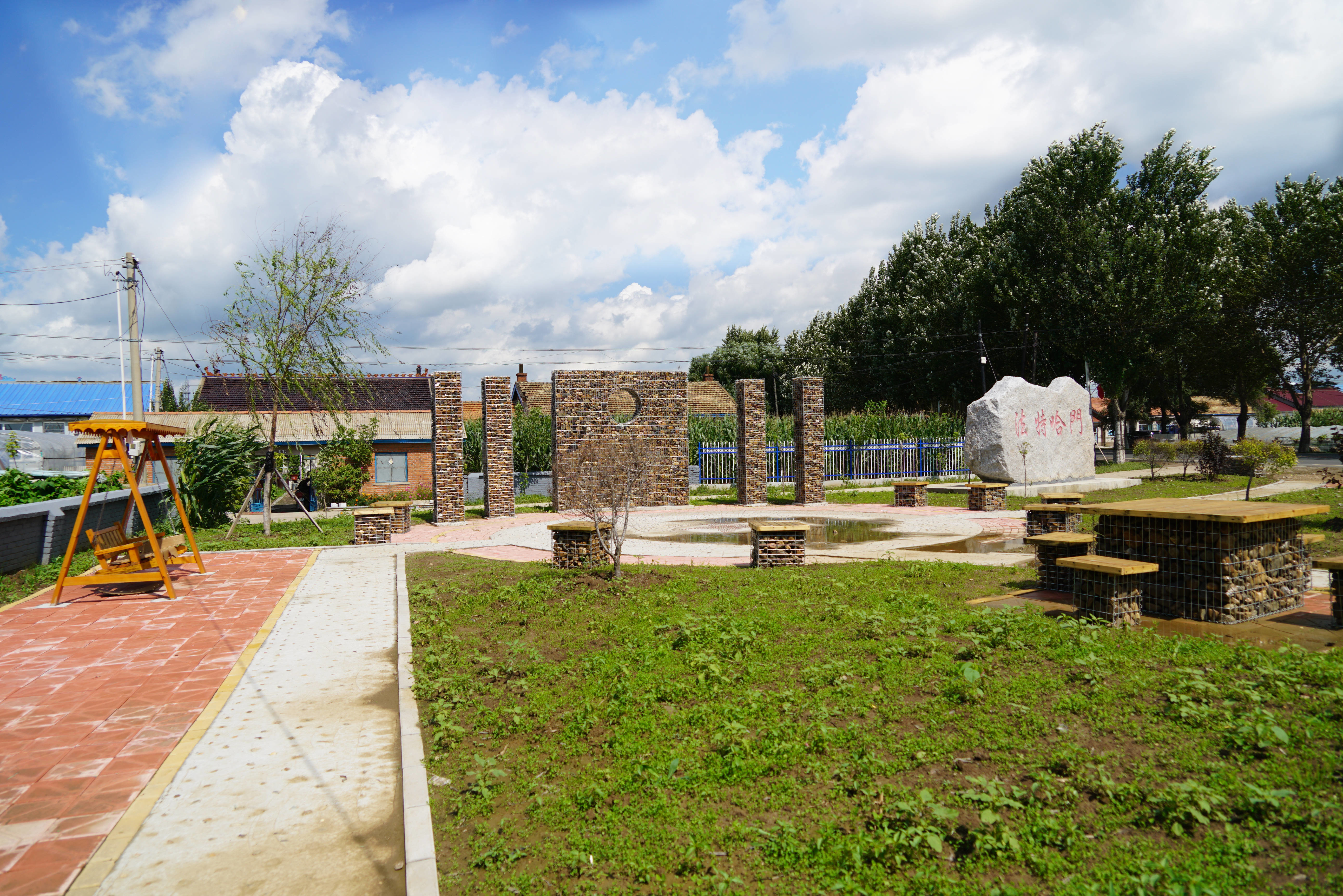 &ldquo;七边&rdquo;治理在行动丨舒兰市法特镇合理利用路边空地 精心打造特色广场