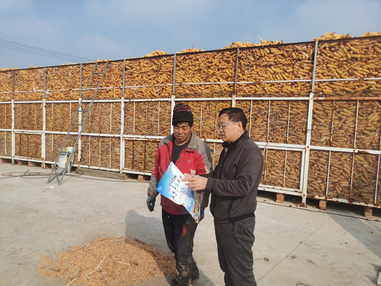 舒兰市商务局开展安全储粮宣传 促进农户增收