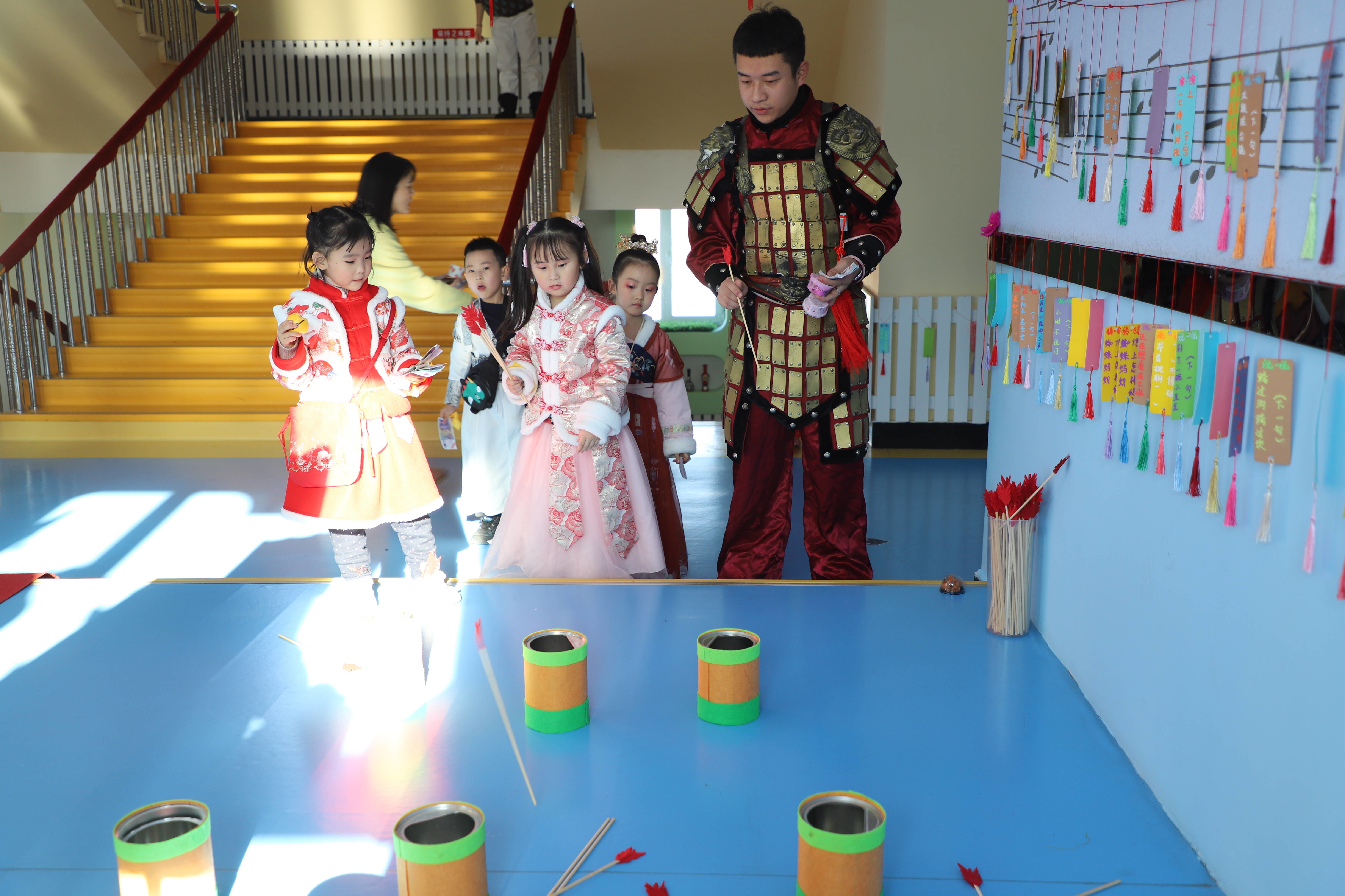 童心穿越 畅享古今&mdash;&mdash;舒兰市实验小学附属幼儿园开展&ldquo;我爱中国年&rdquo;庆元旦游园活动