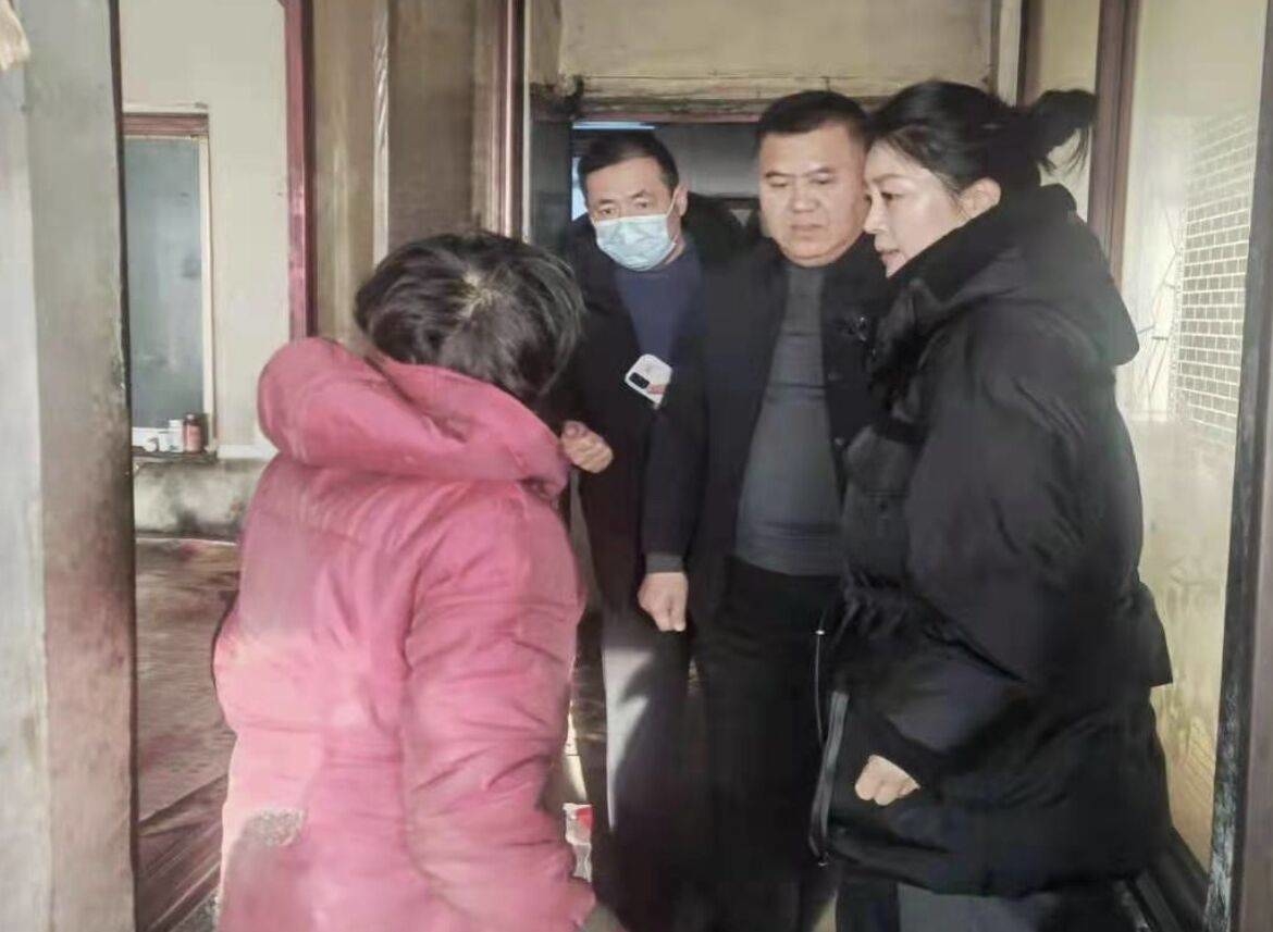 倾听民声  新春送暖—— 平安镇走访慰问困难群众