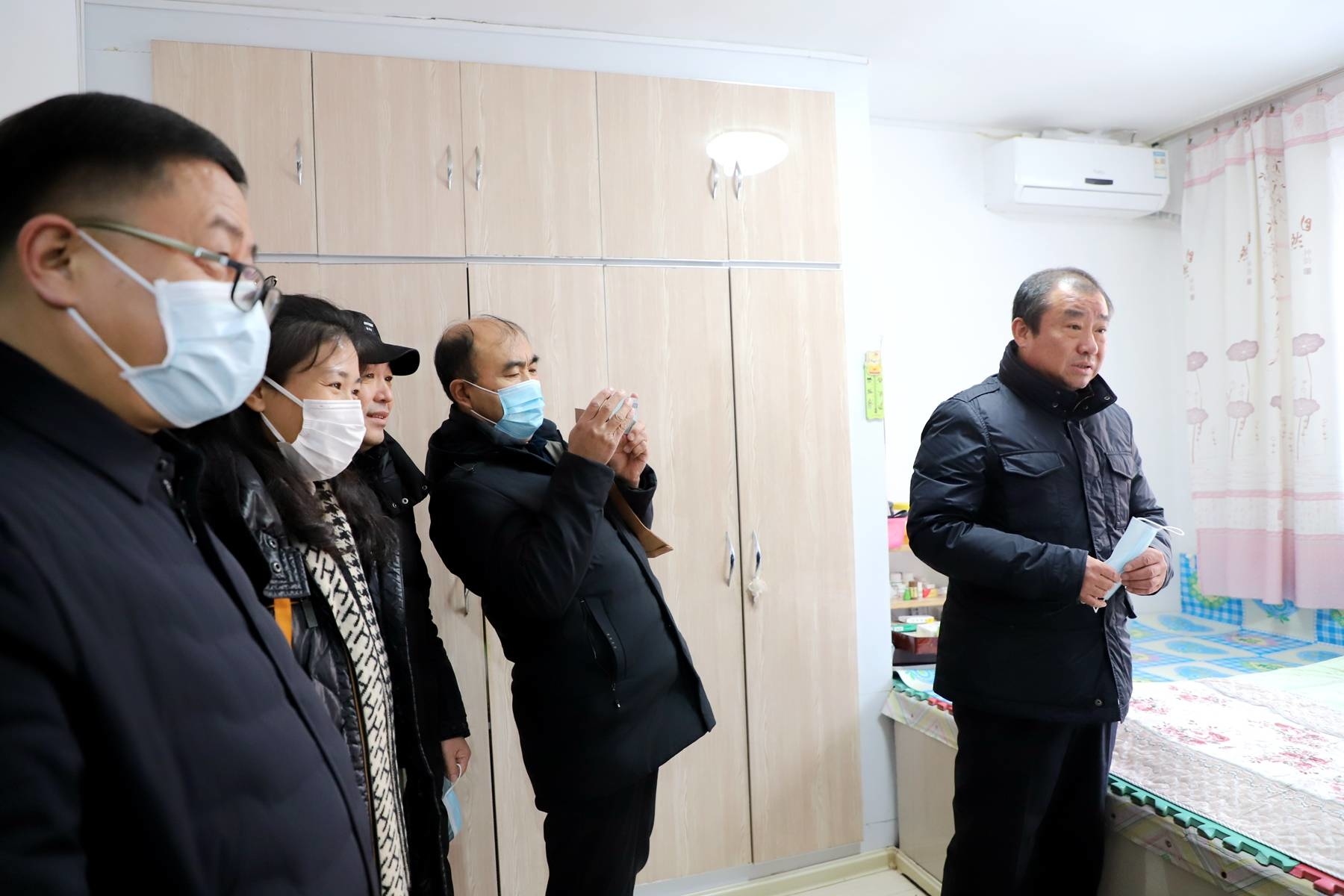 吉林市总工会慰问困难劳模、困难职工