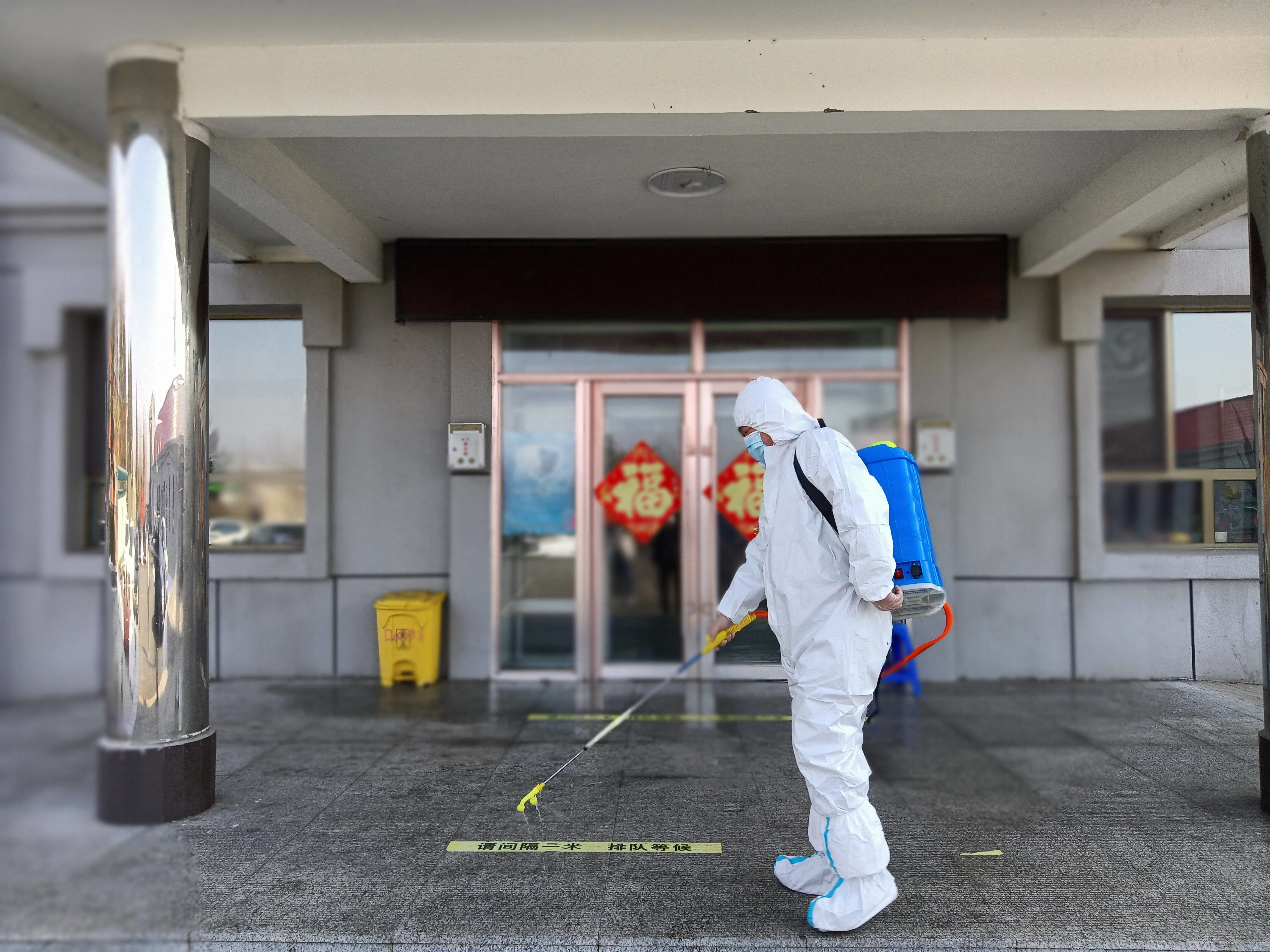 舒兰市林业局大北林场：消杀先行 &ldquo;疫&rdquo;尘不染