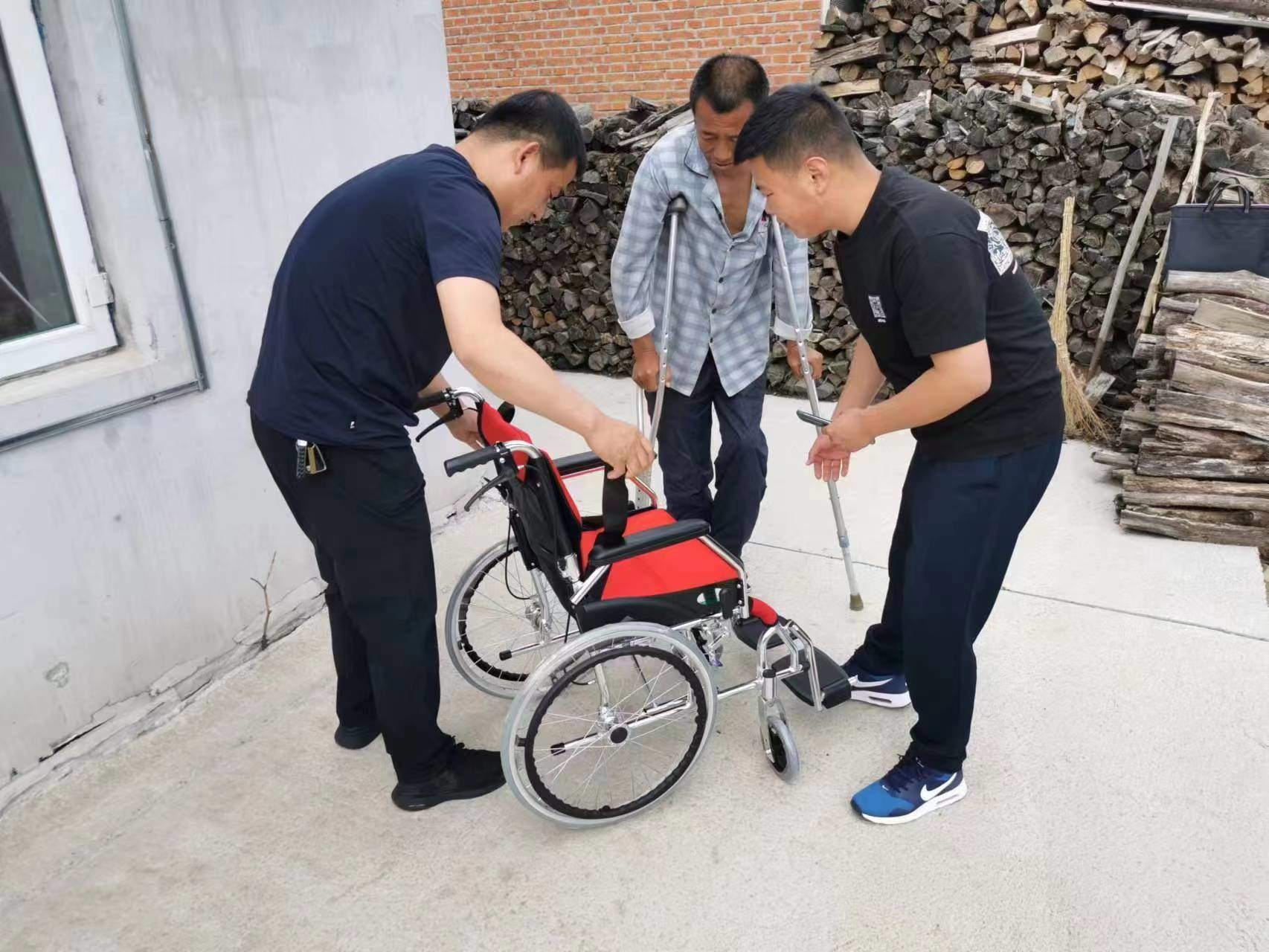 舒兰市林业局开展&ldquo;三保障&rdquo;和饮水安全大排查为脱贫户送温暖