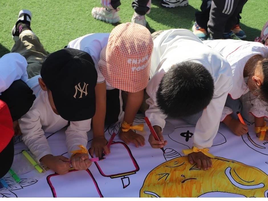 同庆中秋 共画团圆&mdash;&mdash;舒兰市实验小学附属幼儿园举办萌娃回家过节活动