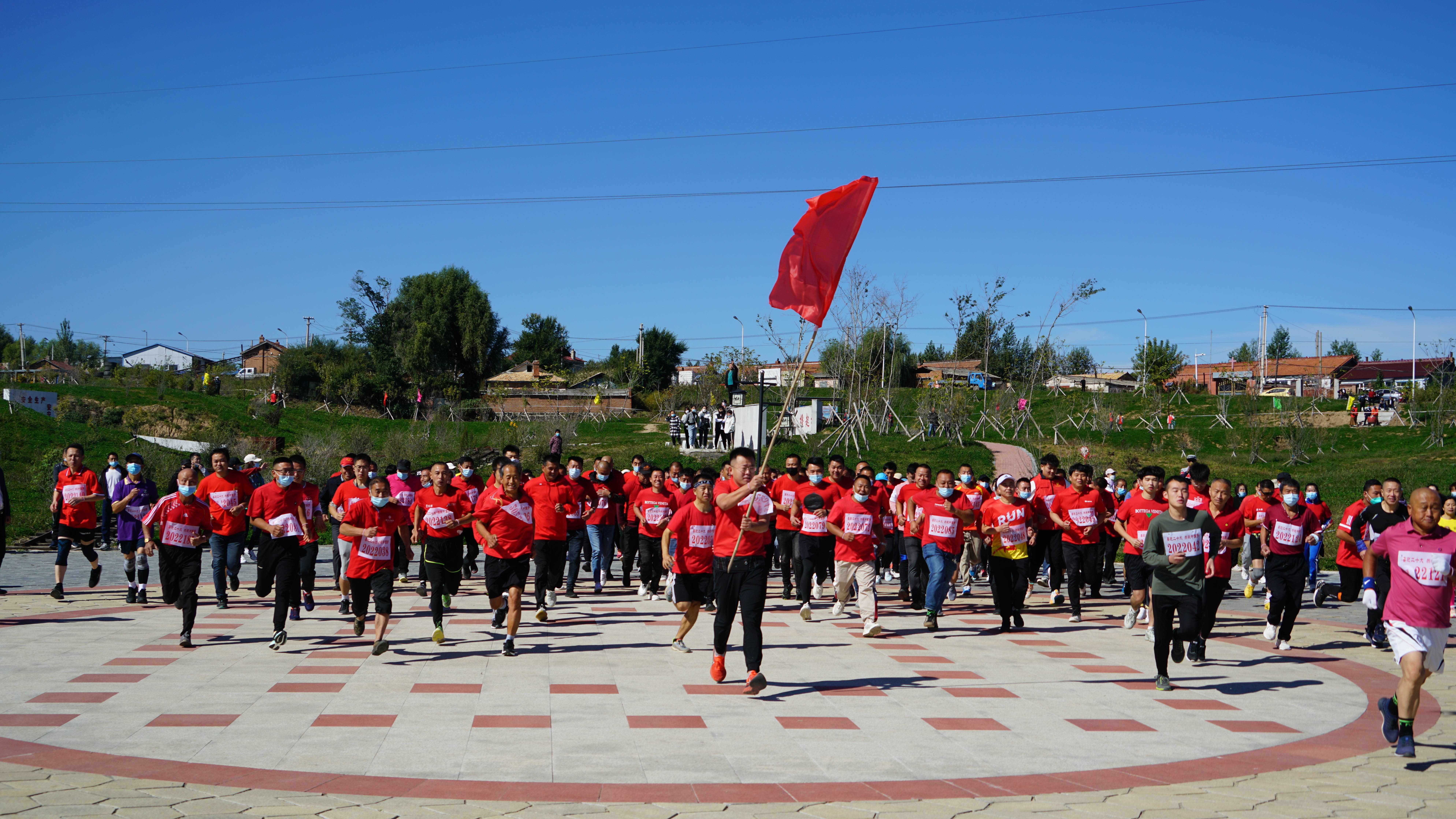 喜迎二十大丨全民健身绽精彩 健康吉舒向梦开