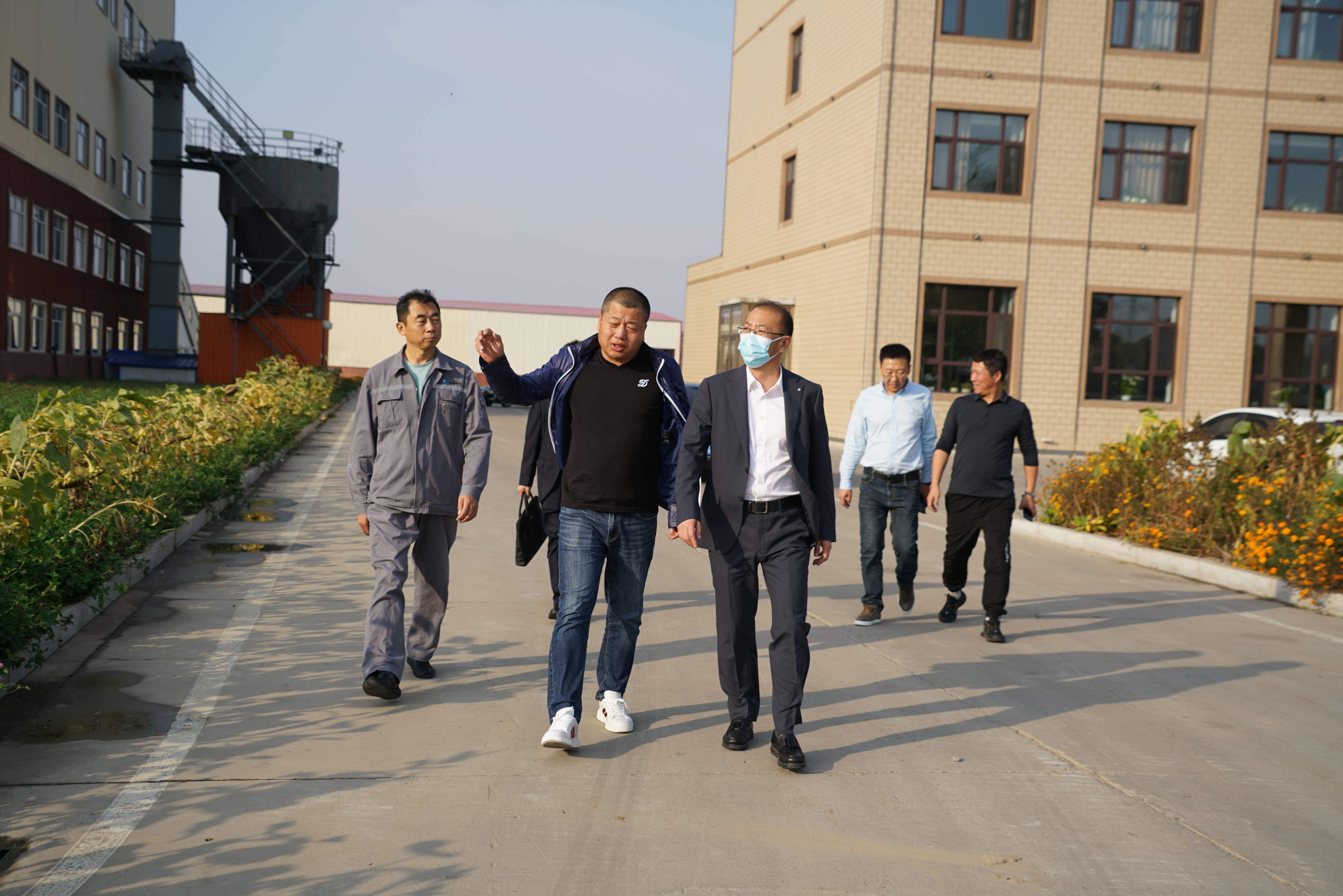 舒兰市委副书记、代市长陈雪松督导检查国庆节期间安全生产和供热准备情况