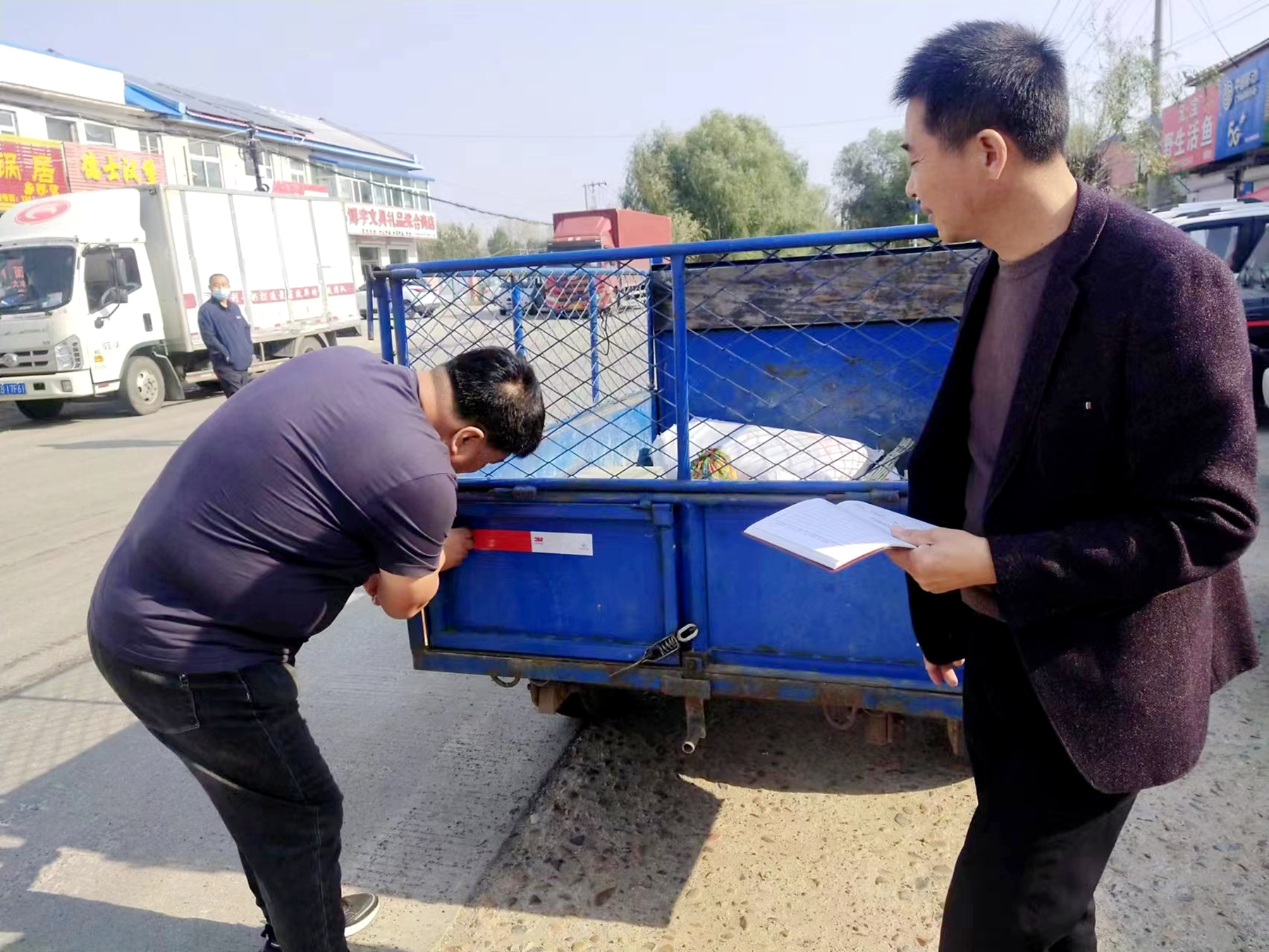 舒兰市朝阳镇：农机安全不能忘 站稳秋收&ldquo;收尾岗&rdquo;