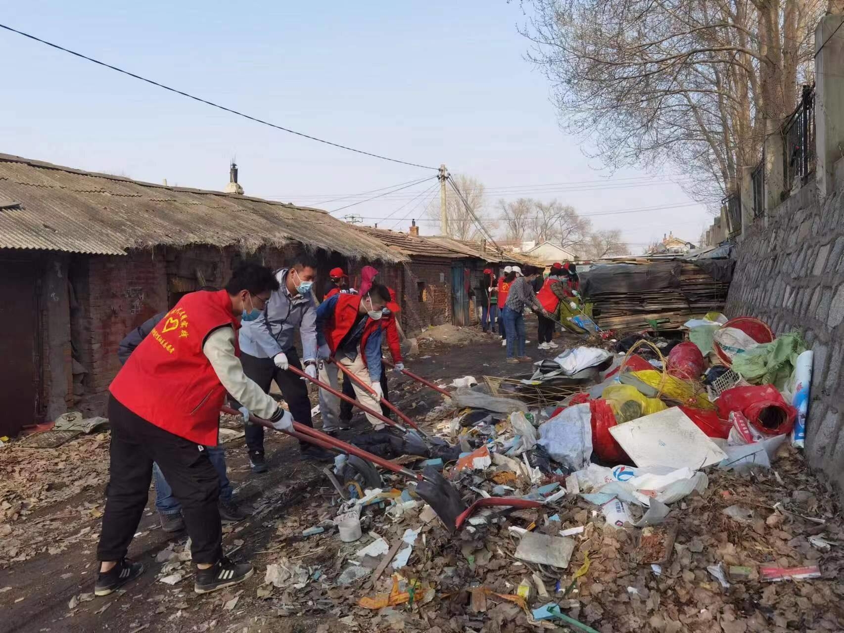 创城进行时丨舒兰市滨河街道：环境卫生大清扫 支部吹哨党旗飘