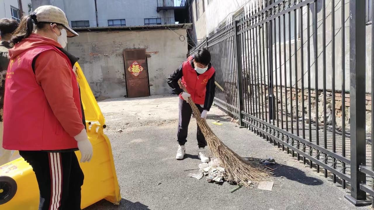 爱国卫生运动丨舒兰市南城街道：周三大扫除 协力美家园