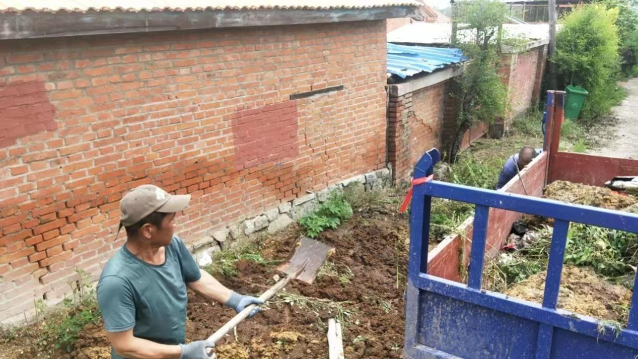 爱国卫生运动丨舒兰市环城街道开展畜禽粪污清理工作