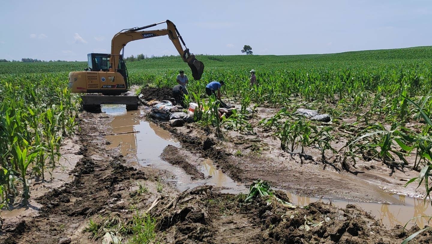 舒兰市亮甲山乡：党建引领筑牢防汛&ldquo;安全堤坝&rdquo;