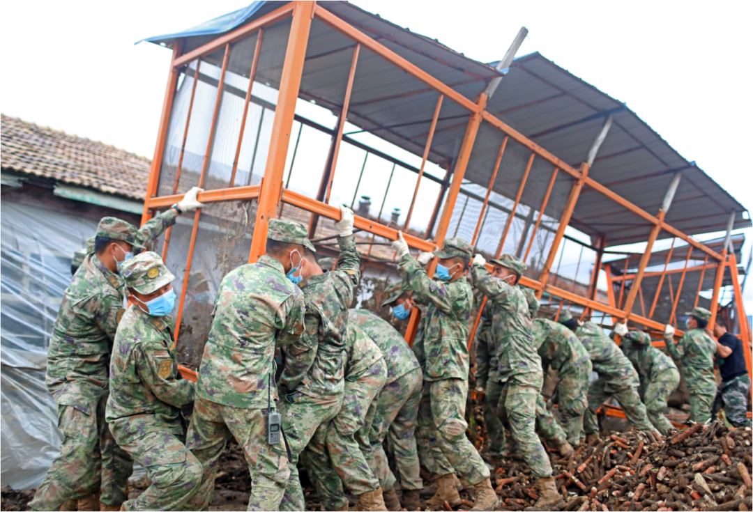 人民子弟兵冲锋在舒兰救灾第一线