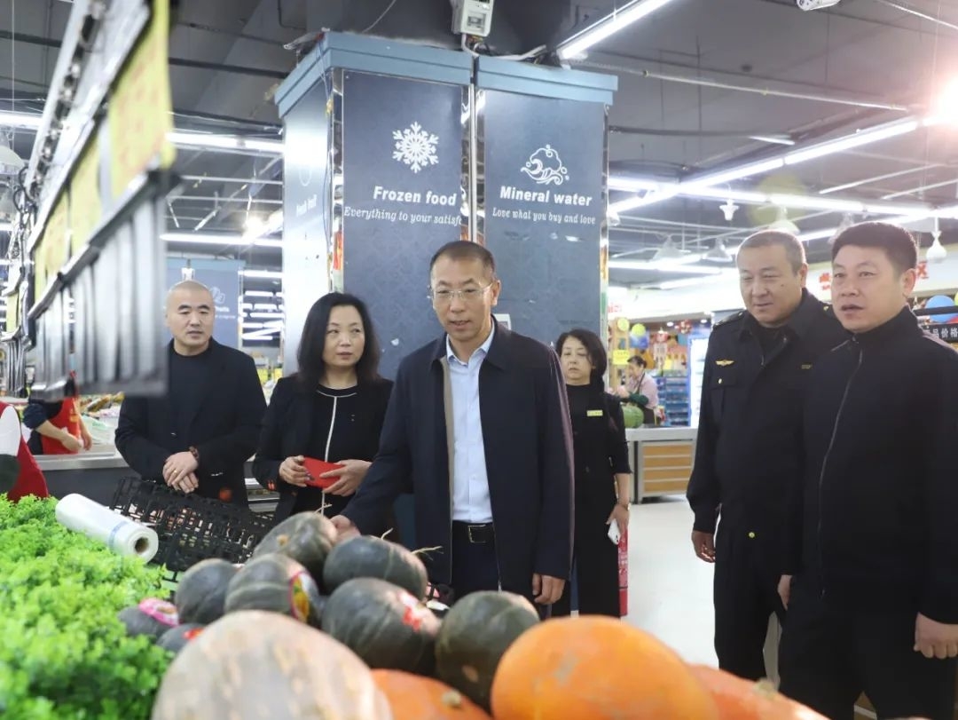 舒兰市市长陈雪松检查节前安全生产和市场保供工作
