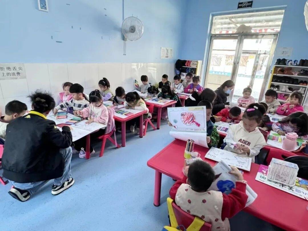 创城进行时丨舒兰市北城街道育才社区开展&ldquo;关爱小树苗&middot;益路&lsquo;童&rsquo;成长&rdquo;创城宣传活动