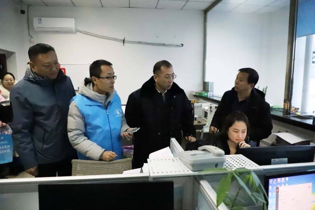 舒兰市市长陈雪松调研指导第五次全国经济普查入户登记工作