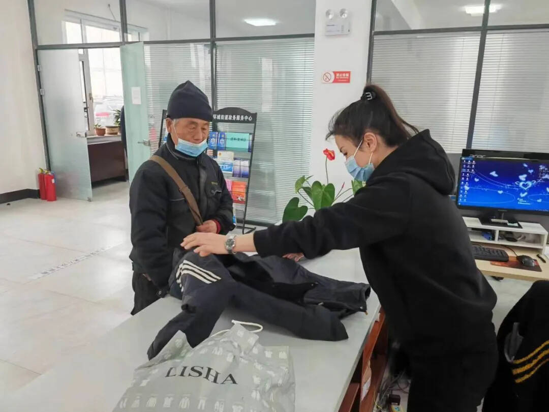 新时代文明实践丨舒兰市环城街道开展旧衣捐赠公益活动