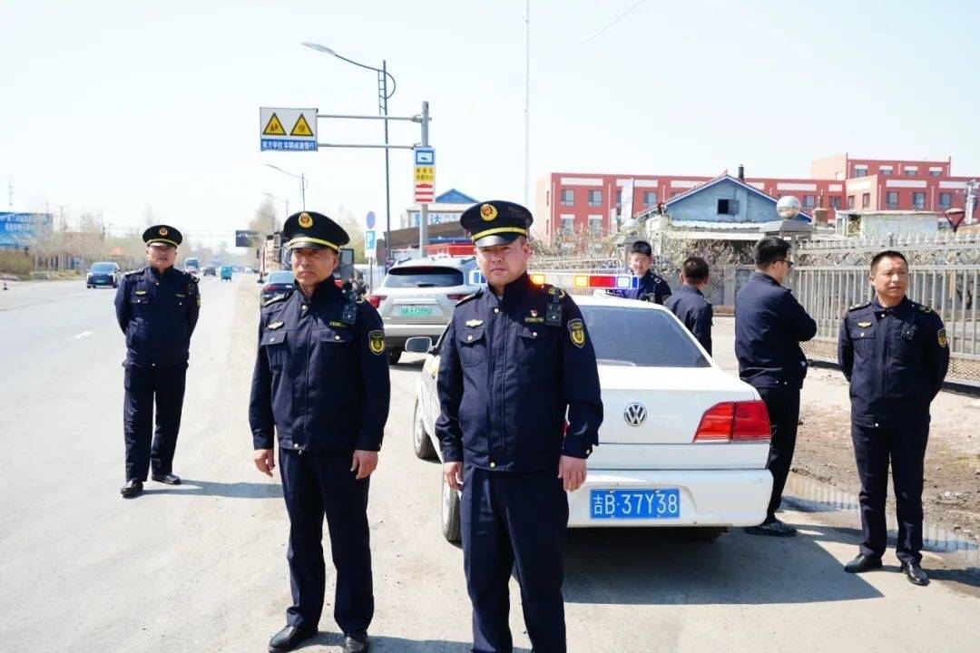 筑牢安全防线丨舒兰市交通运输综合行政执法大队开展安全检查