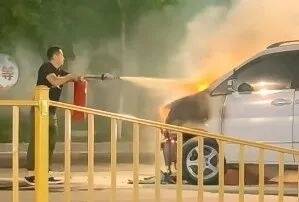 点赞！路遇车辆自燃 舒兰市民挺身而出