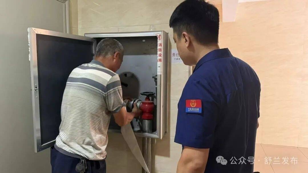 舒兰市强化培训检查 守护小区消防安全