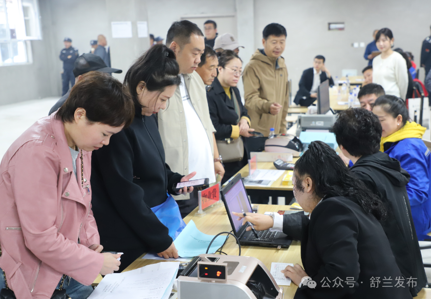 舒兰市吉舒街道648户居民喜迁新居