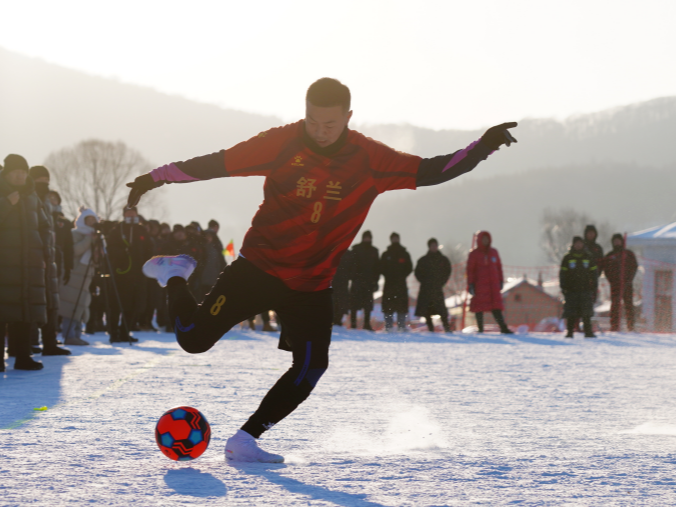 超燃对决！吉林地区首届“大东山水杯”乡村雪地足球争霸赛决赛圆满落幕