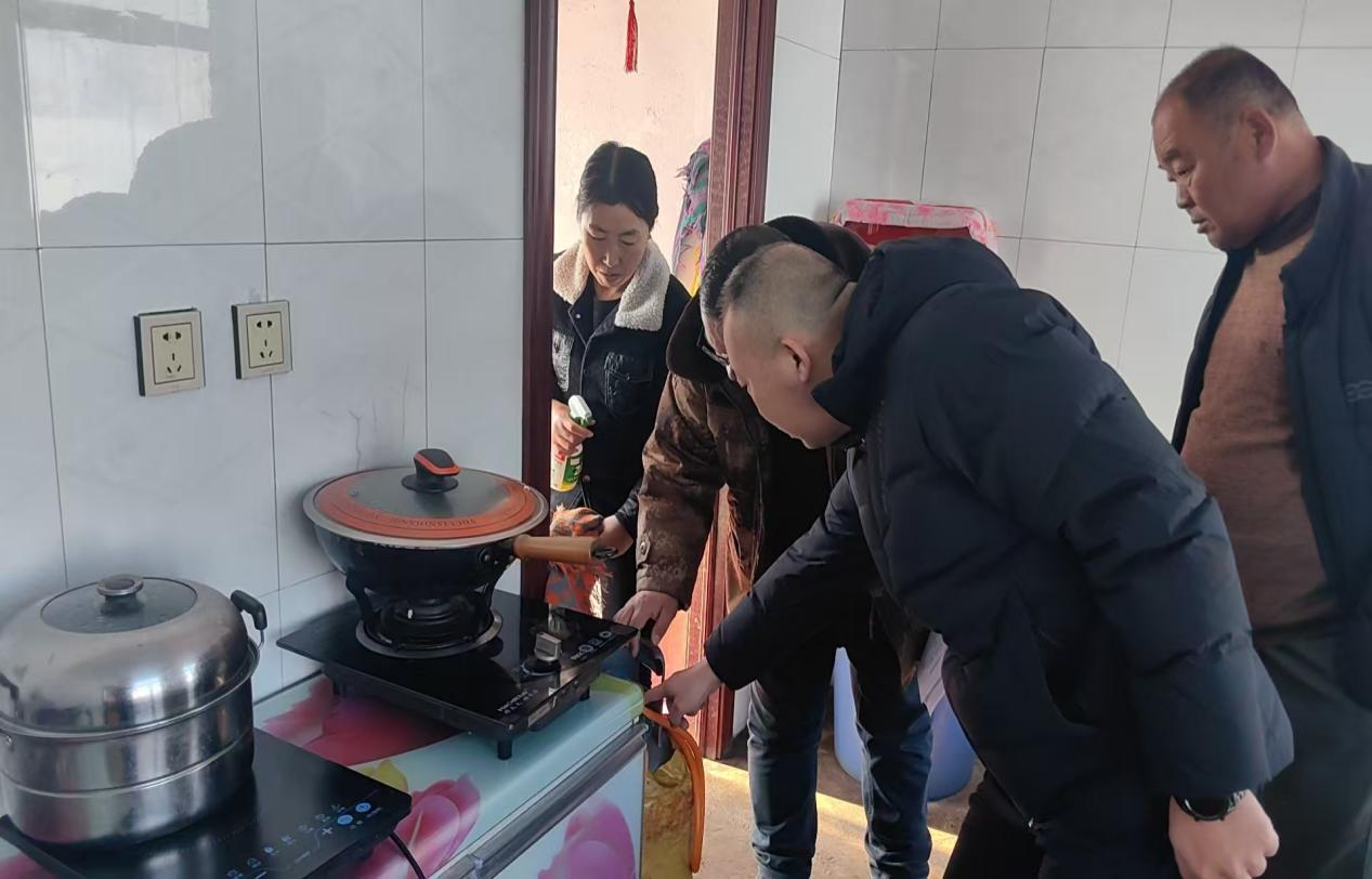 舒兰市各乡（镇）街开展燃气安全检查 把好节前“安全关”