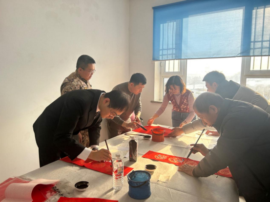 舒兰：文艺进军营 新春暖兵心