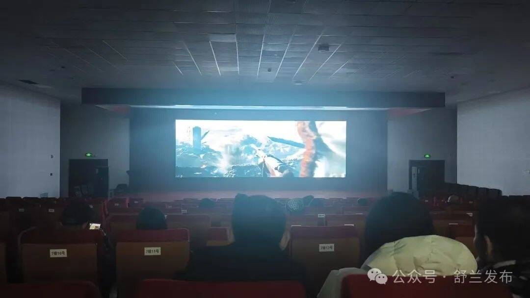 舒兰市公益电影点亮新春文化生活