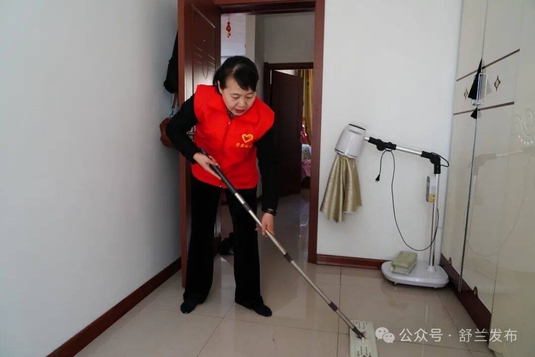 新舒兰· “她”故事丨滨河街道学府社区：微光成炬 书写居民幸福答卷
